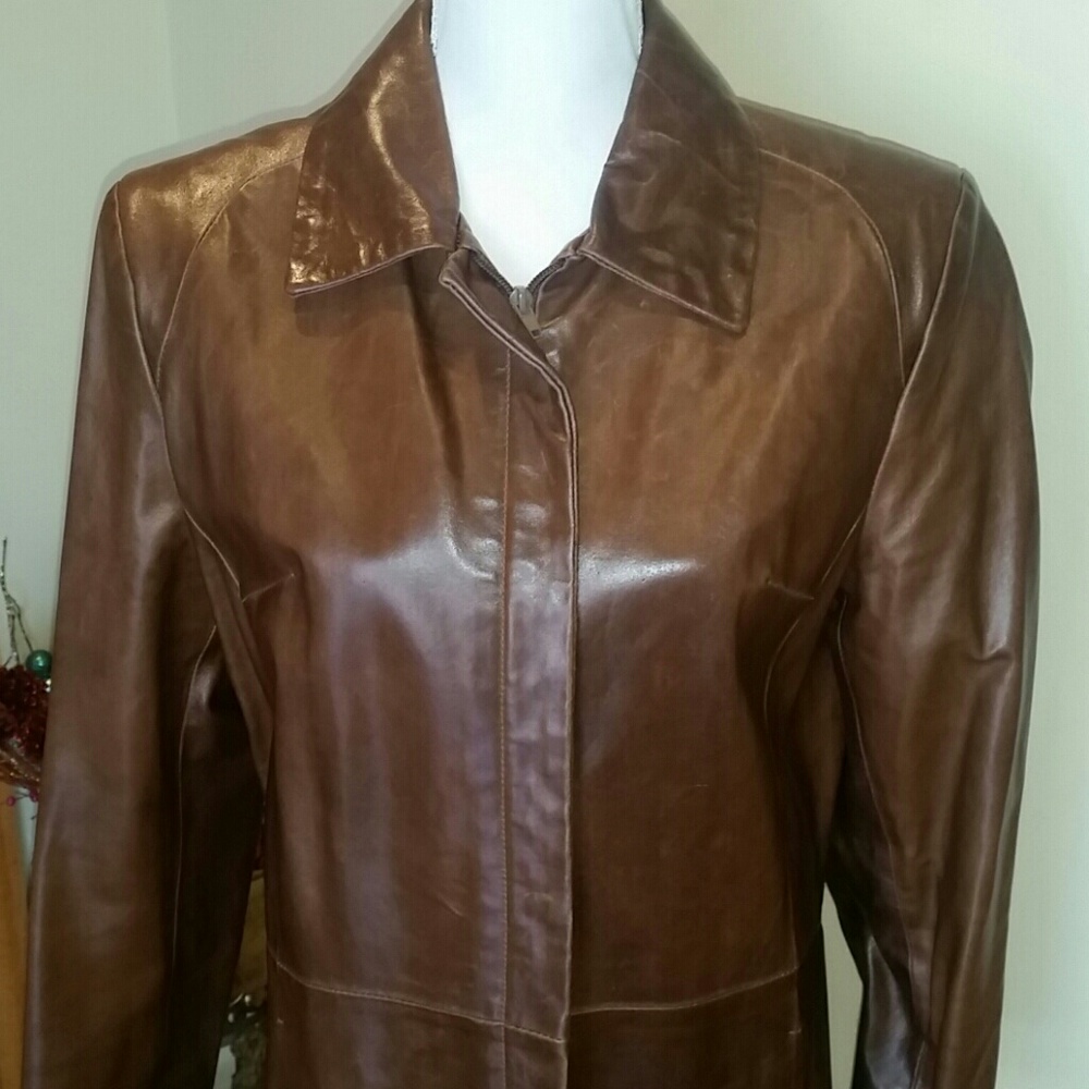 Coat - Picture 2 of 5